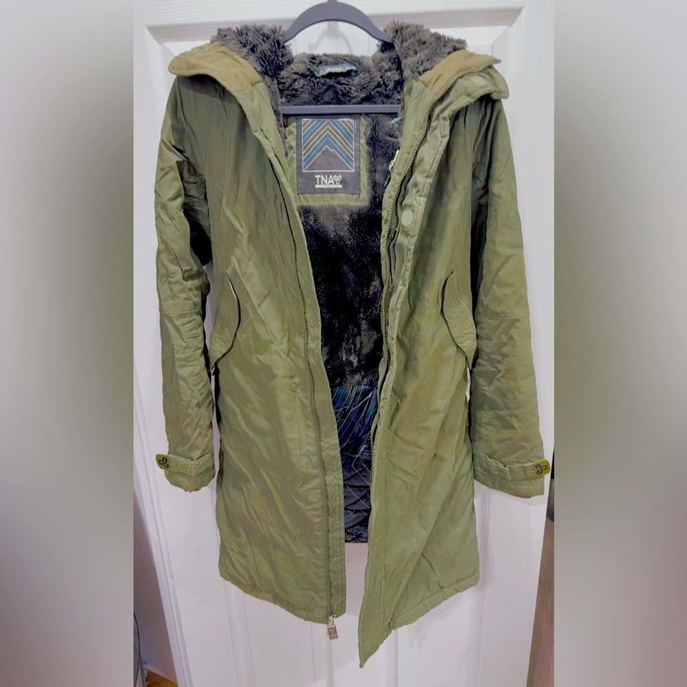 Jacket - Picture 4 of 4